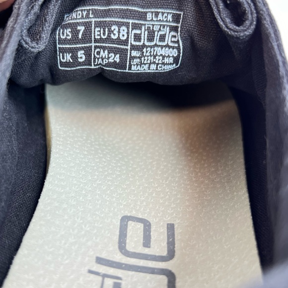 HEY DUDE WOMEN'S WENDY L BLACK Sz 7 WOMEN’S SHOES Comfort Loafers XLNT CLEAN - Picture 15 of 15